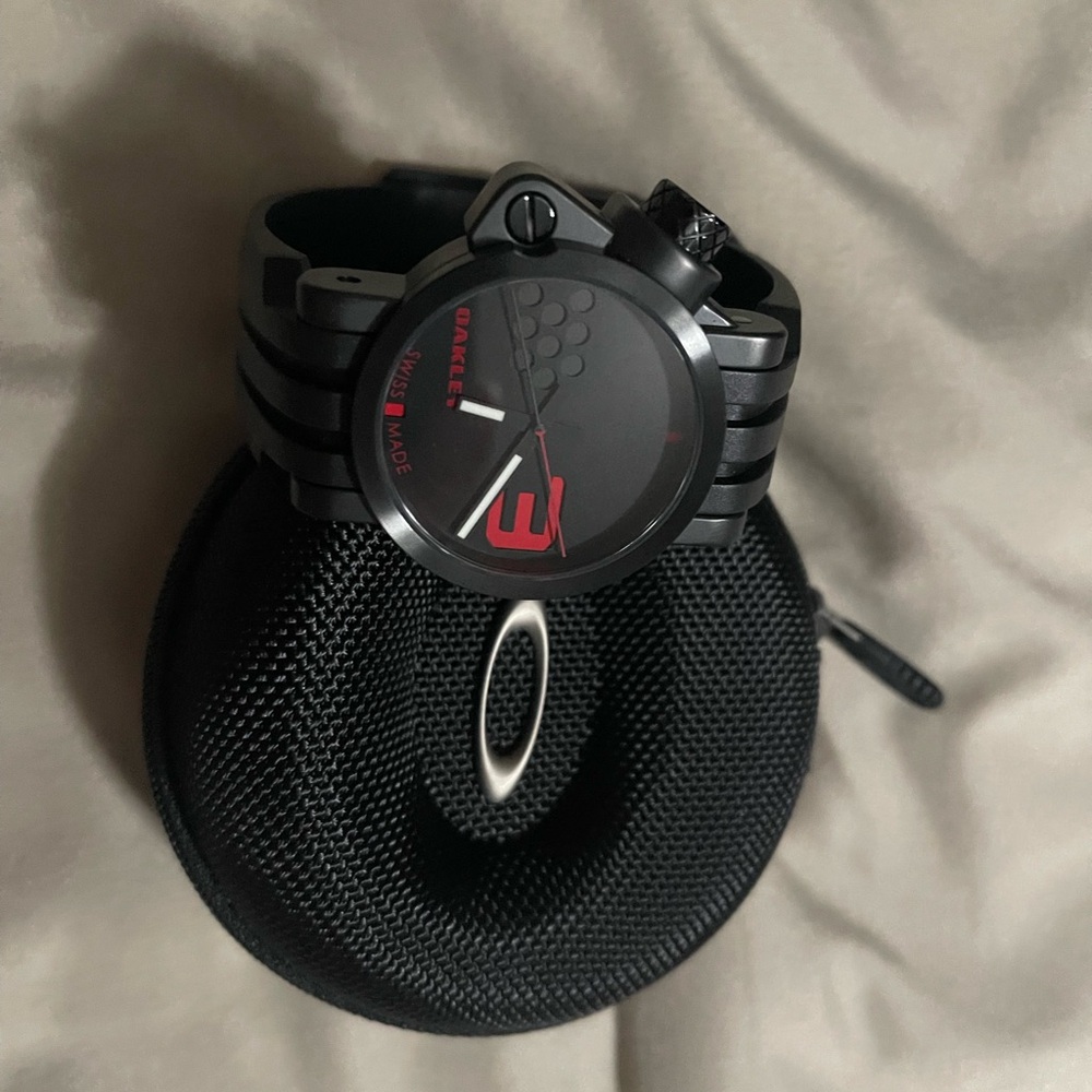 Oakley Black and Red Watch with Striking Accents